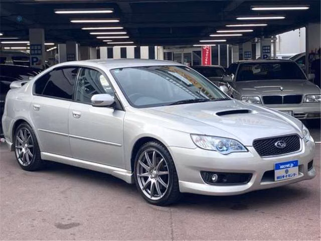 SUBARU LEGACY B4