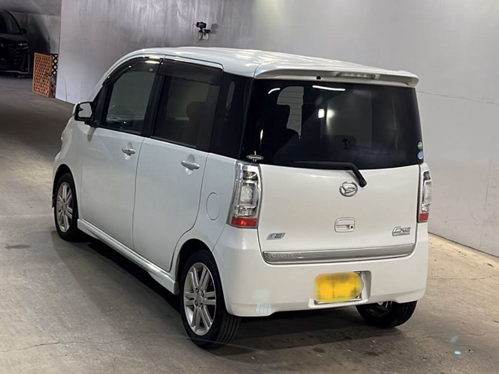 DAIHATSU TANTO EXE