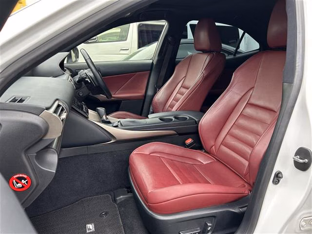 Lexus IS250