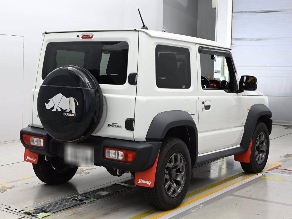 SUZUKI JIMNY SIERRA