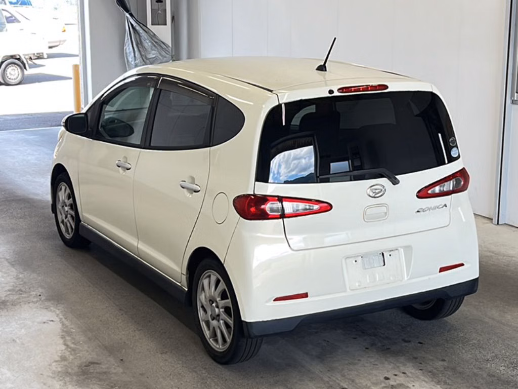 DAIHATSU SONICA