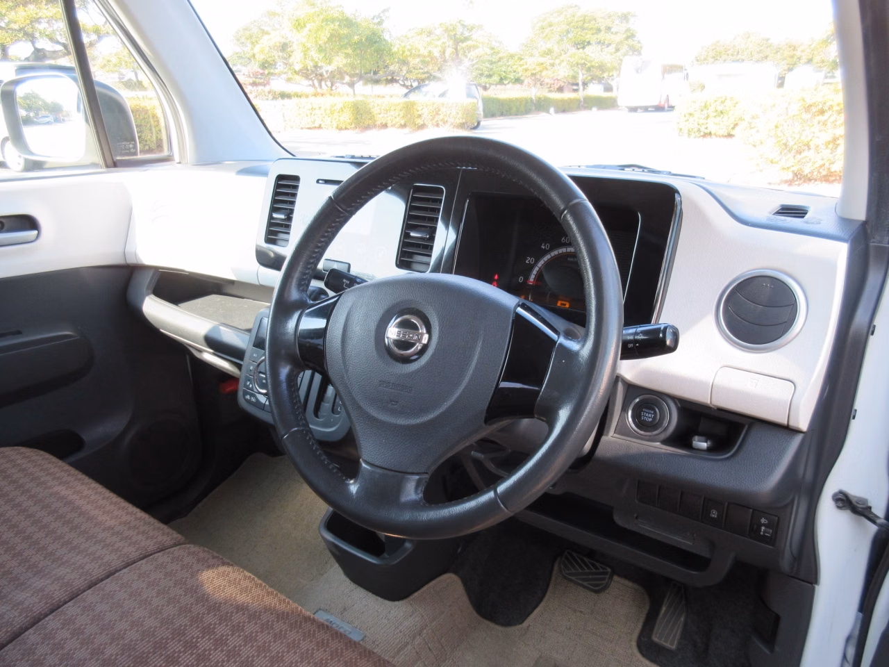 NISSAN MOCO