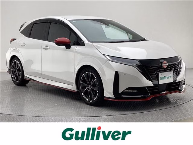 Nissan Aura