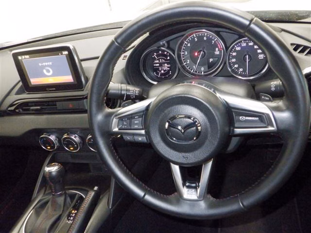 MAZDA MX-5