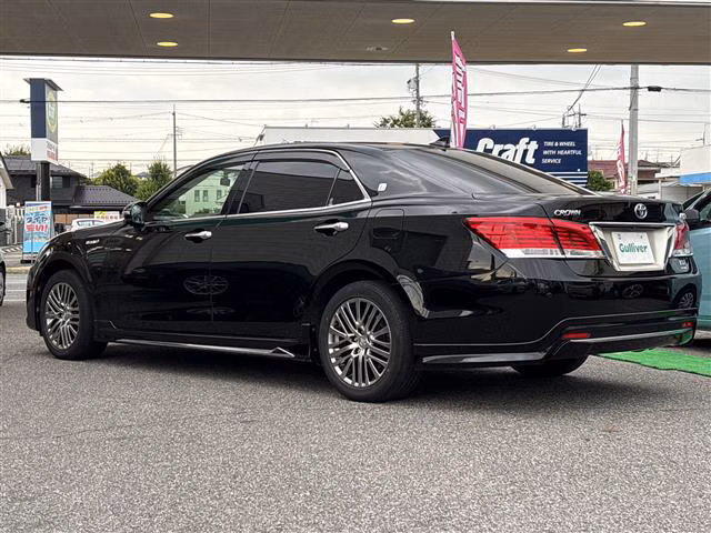 Toyota Crown Majesta