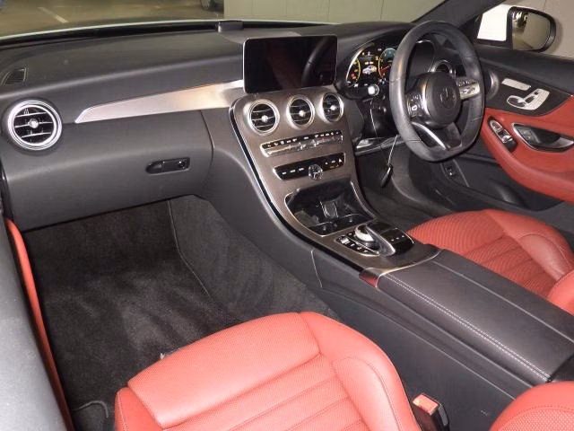 MERCEDES-BENZ C-CLASS