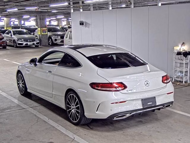 MERCEDES-BENZ C-CLASS