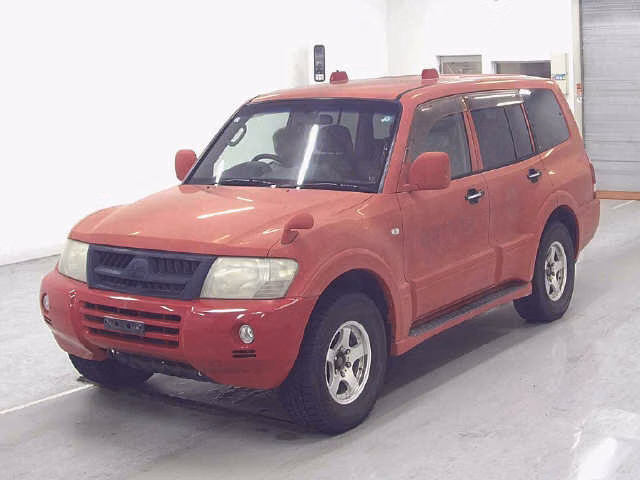 MITSUBISHI PAJERO