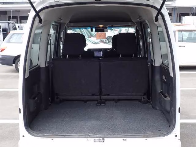 TOYOTA PIXIS VAN