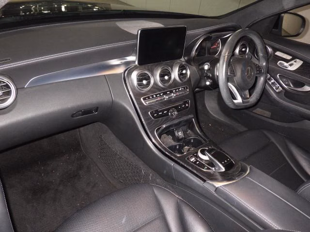 MERCEDES-BENZ C-CLASS