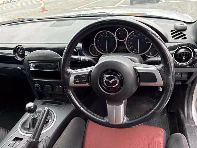 MAZDA ROADSTER