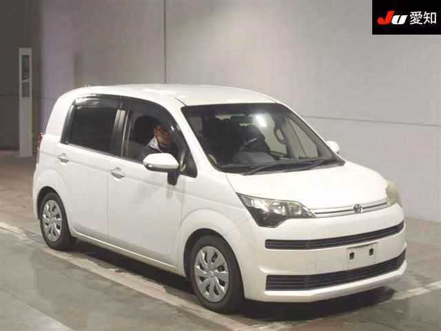 TOYOTA SPADE