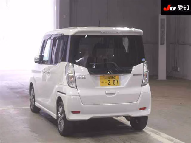 MITSUBISHI EK SPACE