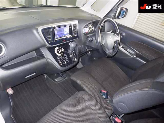 MITSUBISHI EK SPACE