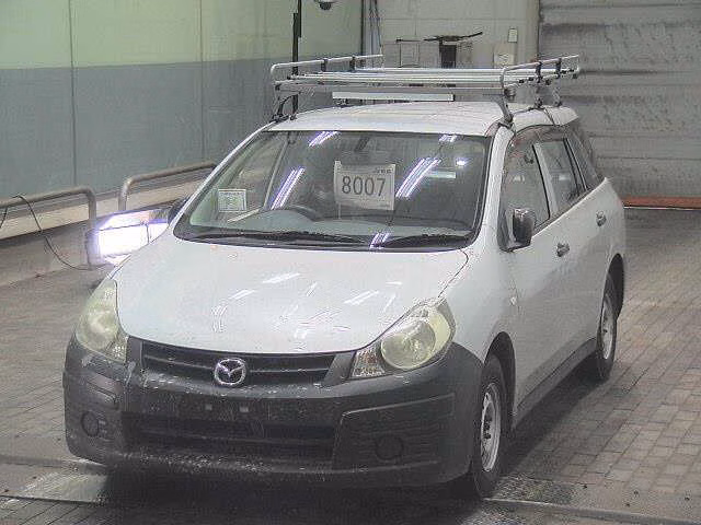 MAZDA FAMILIA