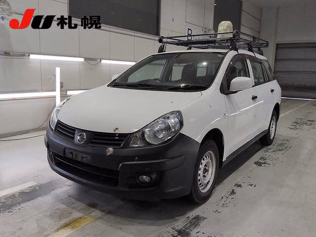 Nissan AD
