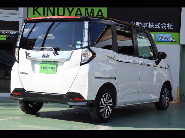 TOYOTA TANK