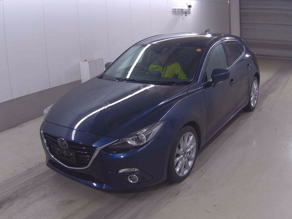 MAZDA AXELA