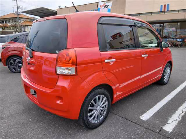 TOYOTA PORTE