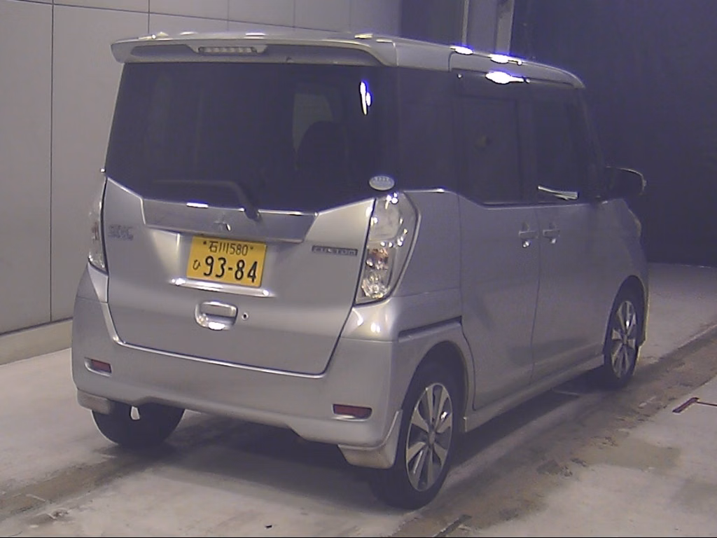 MITSUBISHI EK SPACE