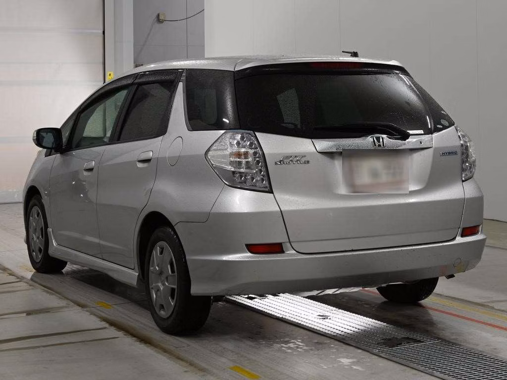 HONDA FIT SHUTTLE