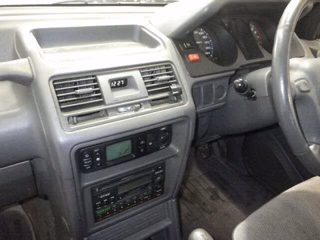 MITSUBISHI PAJERO