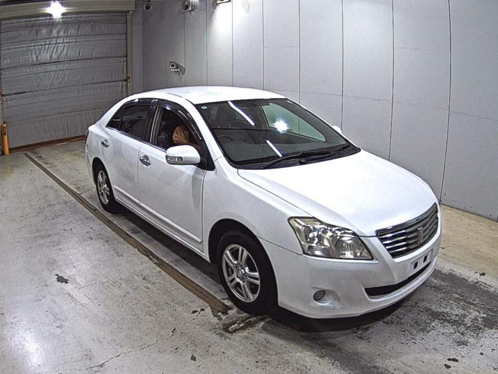 TOYOTA PREMIO