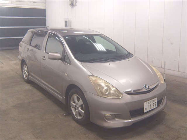 TOYOTA WISH