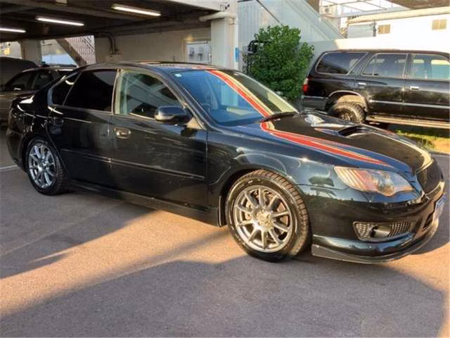 SUBARU LEGACY B4