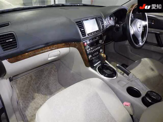 SUBARU LEGACY