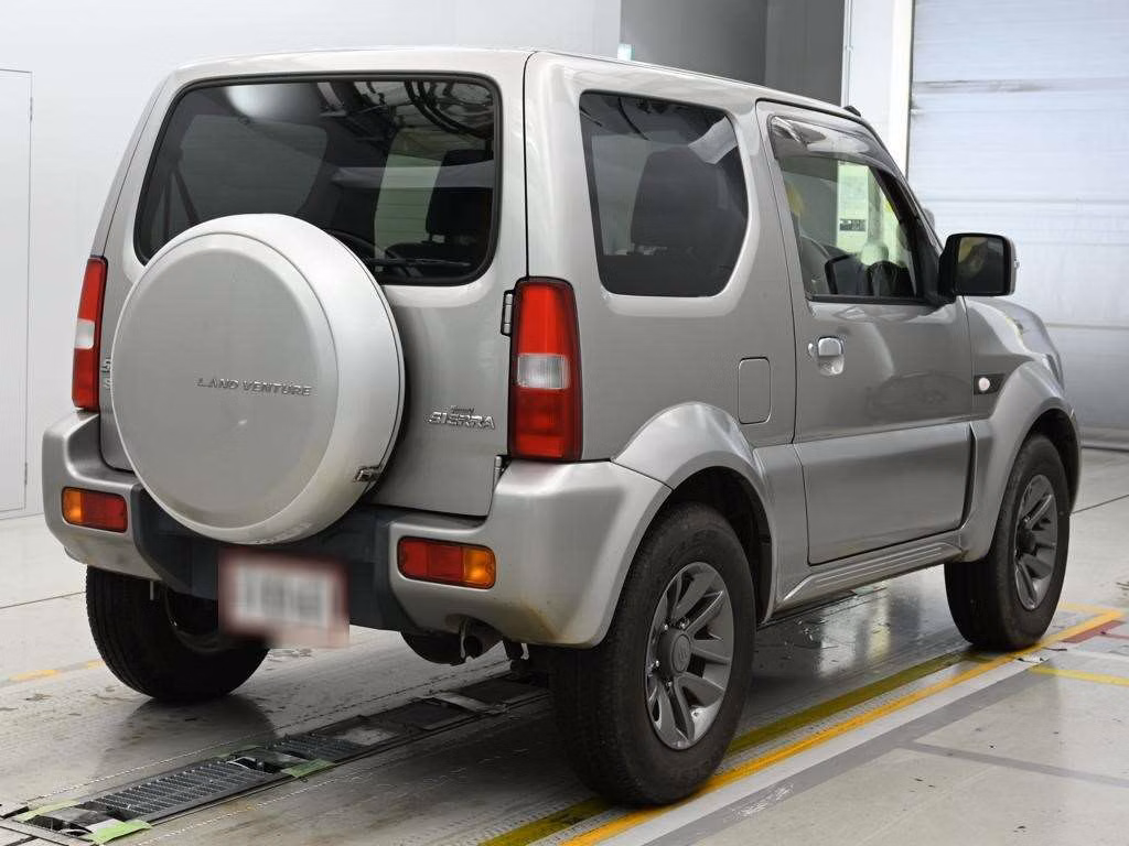 SUZUKI JIMNY SIERRA