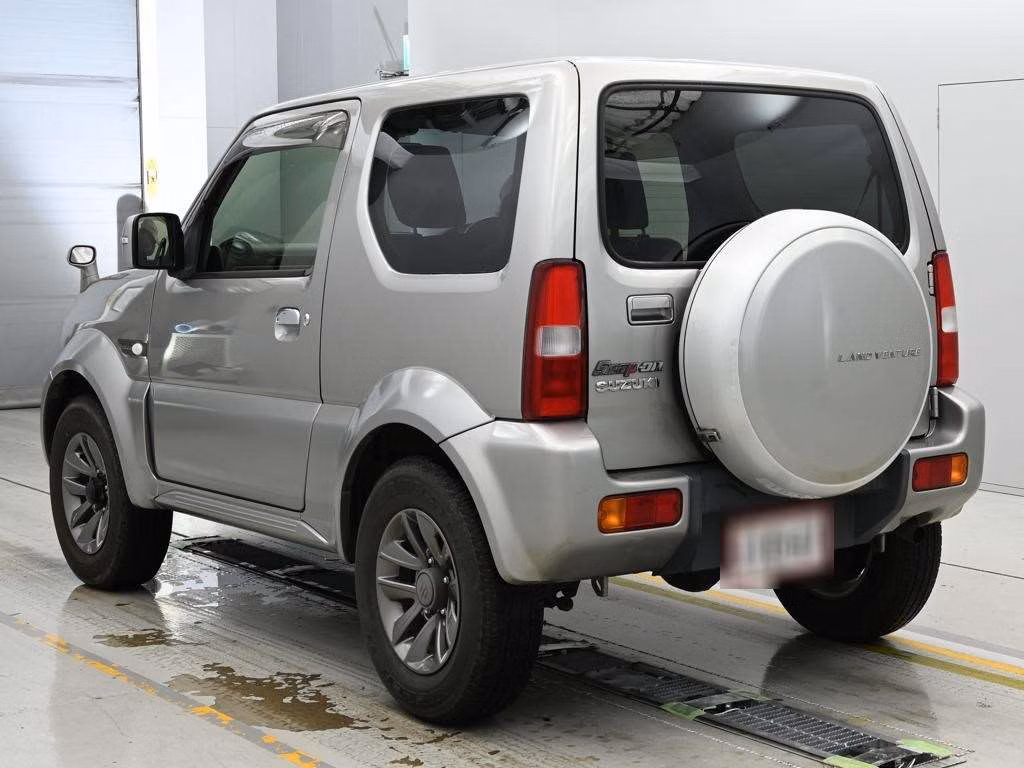 SUZUKI JIMNY SIERRA