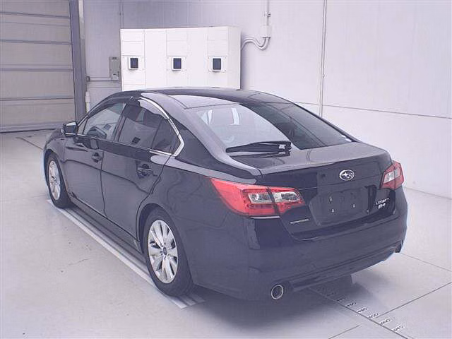 Subaru Legacy B4