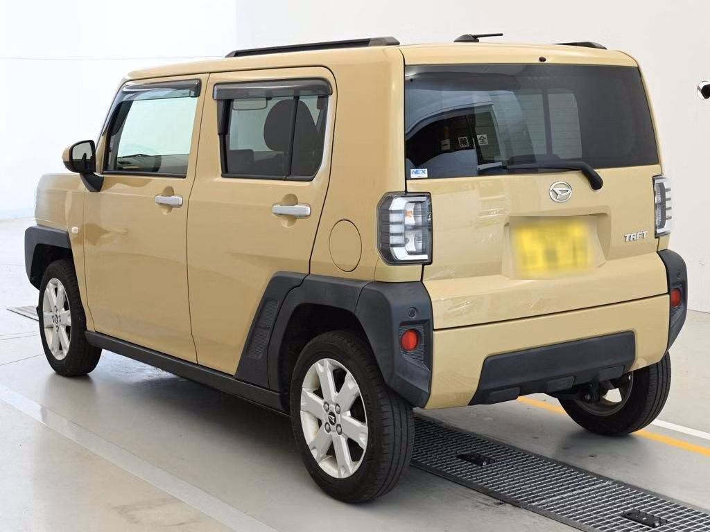 DAIHATSU TAFT