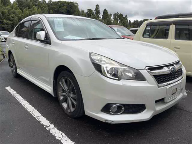 SUBARU LEGACY B4