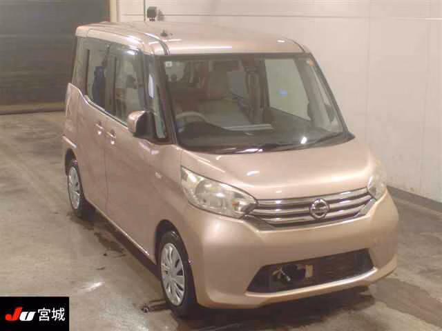 Nissan DAYZ Roox
