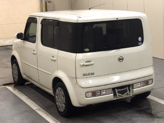 NISSAN CUBE