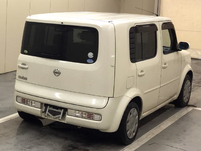 NISSAN CUBE