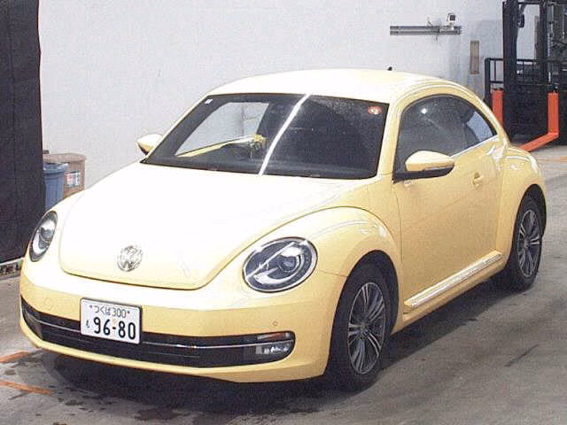 VOLKSWAGEN BEETLE