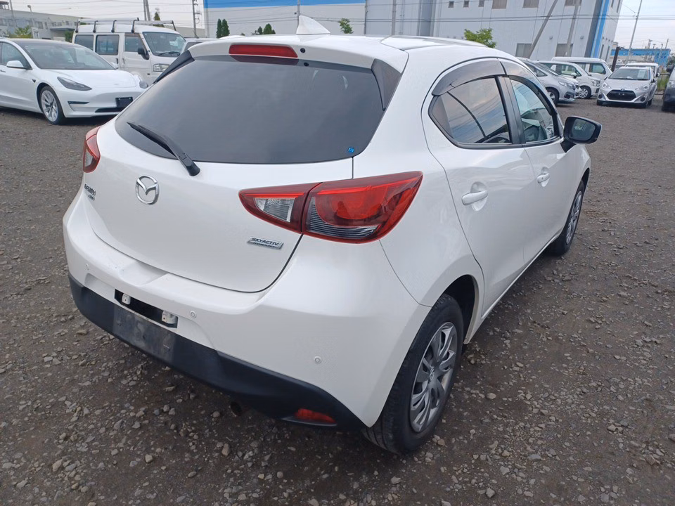 MAZDA MAZDA2