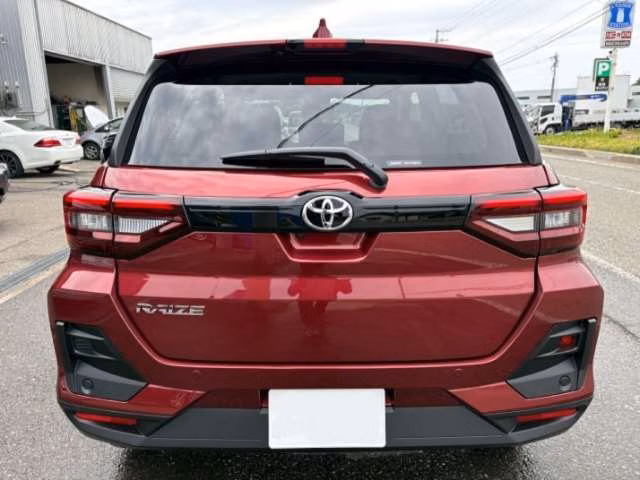 TOYOTA RAIZE