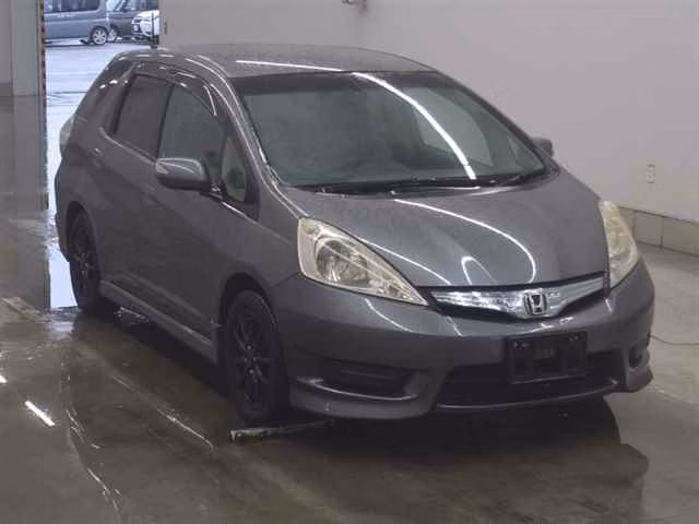 HONDA FIT SHUTTLE
