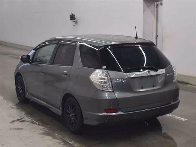 HONDA FIT SHUTTLE