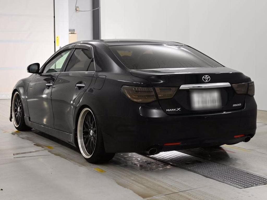 TOYOTA MARK X