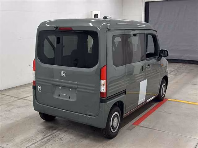 HONDA N-VAN