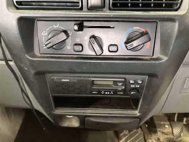 MITSUBISHI MINICAB