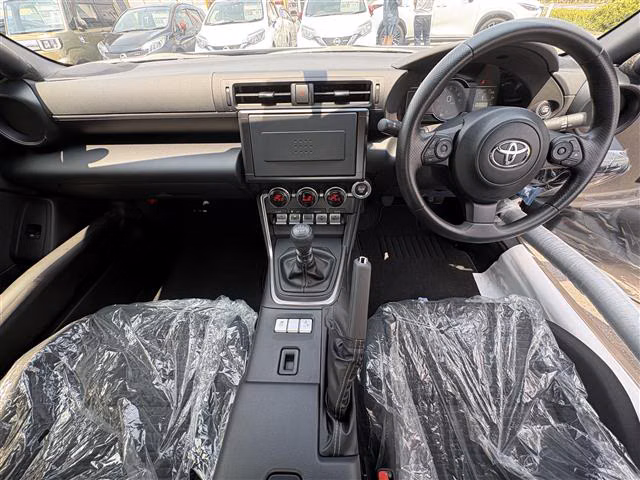 TOYOTA GR 86