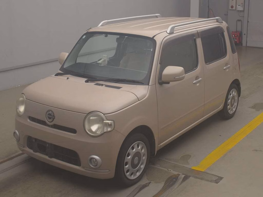 Daihatsu Mira Cocoa