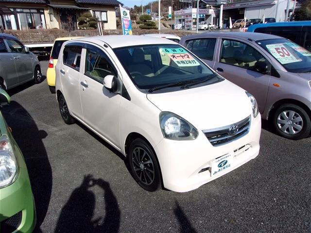 TOYOTA PIXIS EPOCH