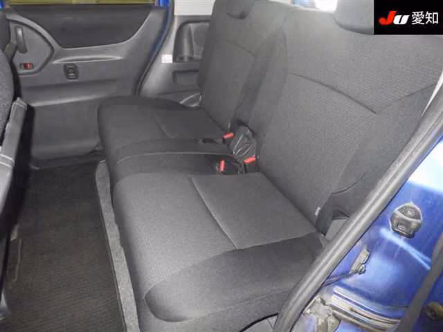 MITSUBISHI DELICA D:2